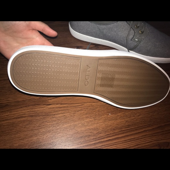 Men’s shoes - Picture 2 of 3